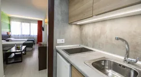 Apartamentos Recoletos - Image 4