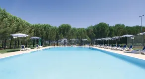 Ranch Hotel - Image 2