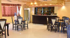 Hotel Sunrise - Image 2