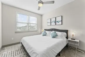 Cozy 2-bedroom apartment in lovely Austin - Image 5