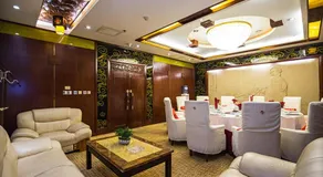 Kunming Golden Spring Hotel - Image 4