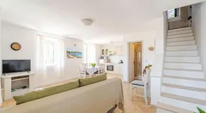 Pinta Apartments - Image 2