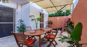 Boho Hostel - Image 3