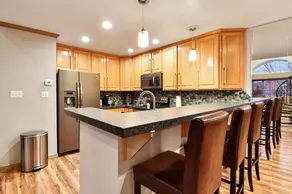 Adventure Hub backcountry Skisnowmobilescuba Diving 734 3 Bedroom Townhouse - Image 2