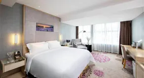 Lavande Hotel Neijiang Hanan Avenue - Image 2