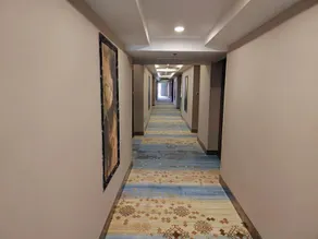 Home Inn - Huayi Hotel - Baoji Qianyangnanguan Road - Image 4