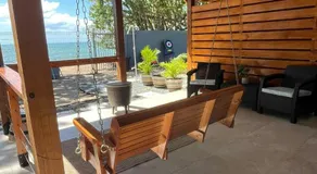 Oceanfront Retreat w- Terrace, Direct access to Beach & BBQ - Image 4