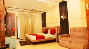 Hotel Satpura Inn` - Image 2