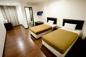 West Inn Motel - Image 2