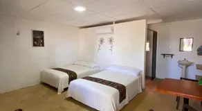 Hotel Shalva Barahona - Image 4