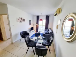 Seaside Heaven Apartment With Pool - Image 3