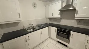 Premier Apartmetns Manchester Arena - Image 2