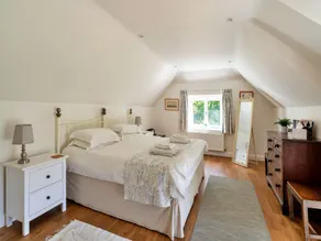 Holiday Home in Andover near New Forest Park - Image 2