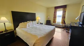 Parkfield Inn - Image 5