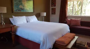 Burnham Road Suite Guest House - Image 2