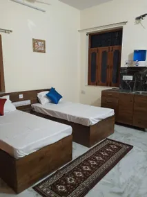 Furnished independent STUDIO flat for short stay - Image 2