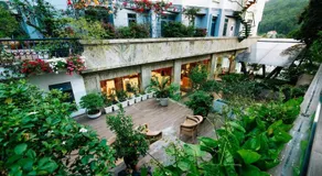 Lake Hills Hotel - Image 5