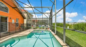 Dog-friendly home with private outdoor pool, high-speed WiFi, and central AC - Image 4