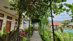 Taman Teratai Hotel - Image 5