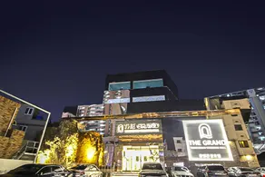 Tongyeong Tourist Hotel - Image 5