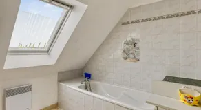 Charmante Maison en Campagne près de Nevez avec Jardin Clôturé - Image 4