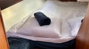 Nuitée insolite sur Awalé Céleste, voilier de 11m - Image 2