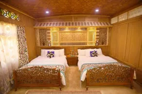 Mahjong Houseboat - Image 2