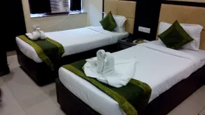 Hotel Diamond Plaza Bowbazar - Image 2