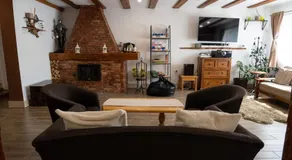 Pensiunea Plaiul Domnesc Runcu - Image 4