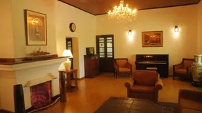 Cranford Villa - Image 1