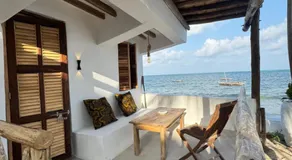 Mango Beach House - Image 4