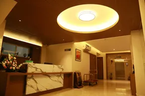 Hotel Picnic - Image 3