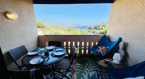 La terrasse sur la Mer, appart Gigaro 4 pers, piscine et plage à pied - Image 3