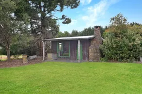 Mt Elephant Forrest Cabin - Image 5