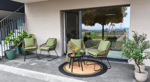Quiet Apartment in Bulle with Terrace, Free Parking & Mountain Views - Image 3