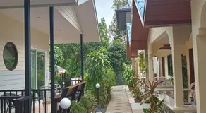 Wattana Bungalow - Image 2