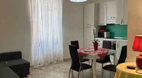 Casa Morgana Two-room apartment in the center overlooking the lake - Image 4