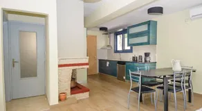 Kokonis House - Image 2