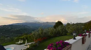 Maisonette in Villa mit Terrasse und Swimmingpool - Image 3