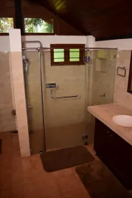 BERRYCOVE BUNGALOW - Image 5