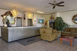 Days Inn by Wyndham Atlantic City Beachblock - Image 2
