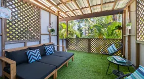 VIVID - Lake Macquarie Cosy House, heated pool, ev station, fireplace 1 hour from Sydney - Image 3