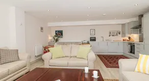 The Coach House - Image 2