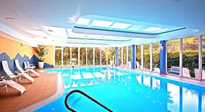 Ringhotel Warnemünder Hof - Image 2