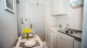 Vivian Villa - Image 5