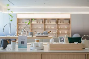 JI Hotel - Image 2