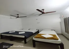 Surya cafe and stay sea view - Image 4