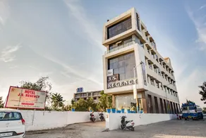 Capital O Hotel Js Regency - Image 4