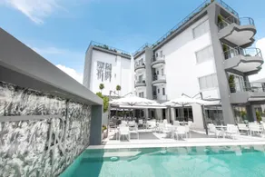 Garden City Resort - Image 2