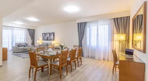 Golden Sands Suites - Image 5